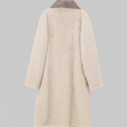 Coat – Fashion style with a fold-down collar 