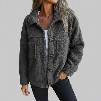 Veste – Laine d’agneau, style élégant