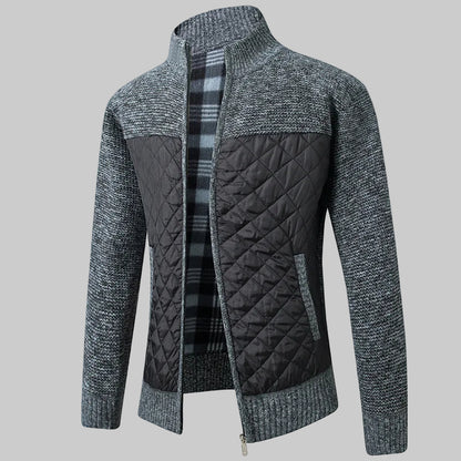 Pull à Col Montant, Rayures et Carreaux