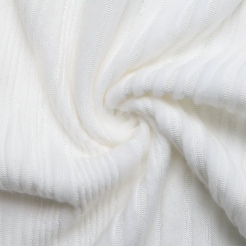 Sweater à épaules dénudées – Style élégant