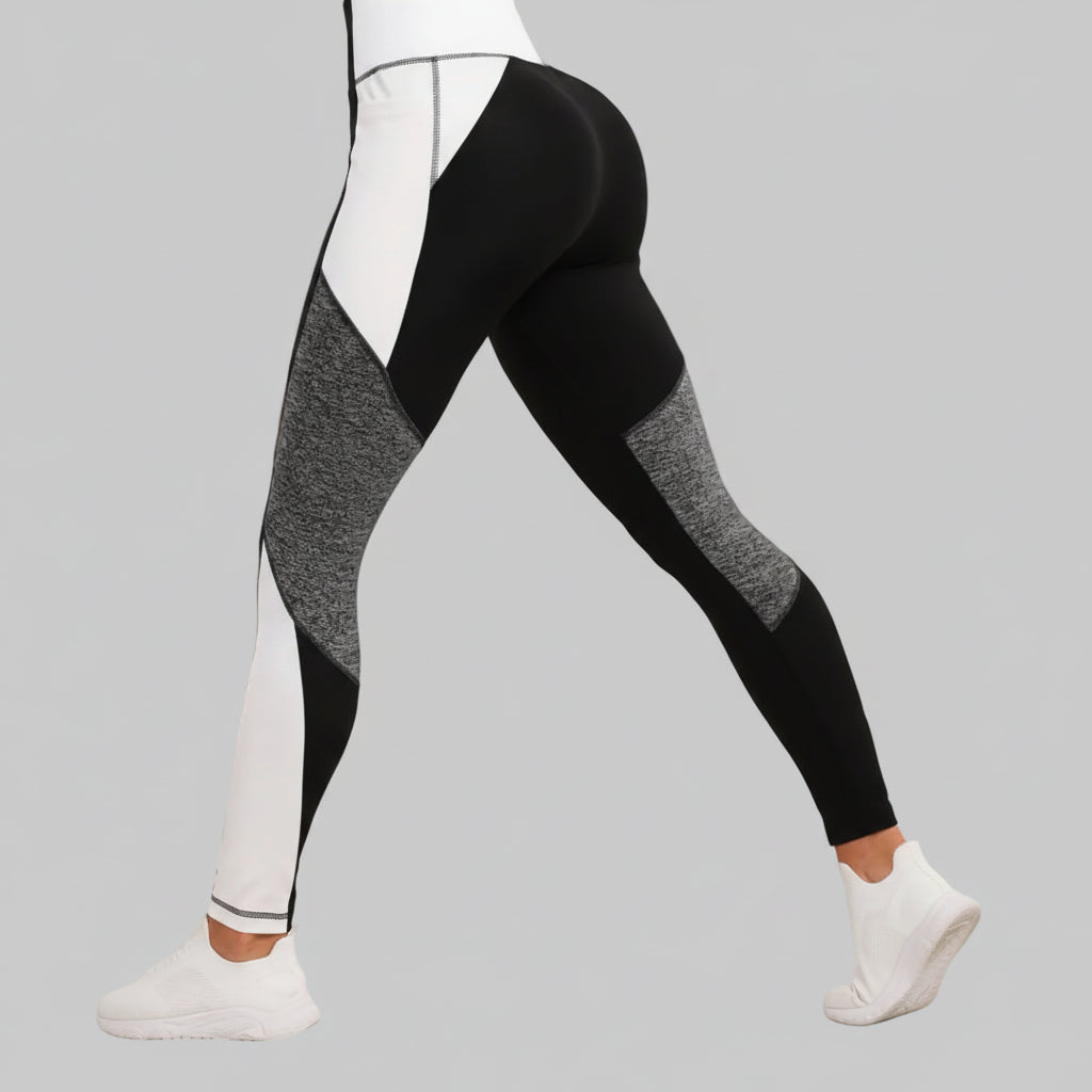Pantalon – Look tendance, coutures décoratives